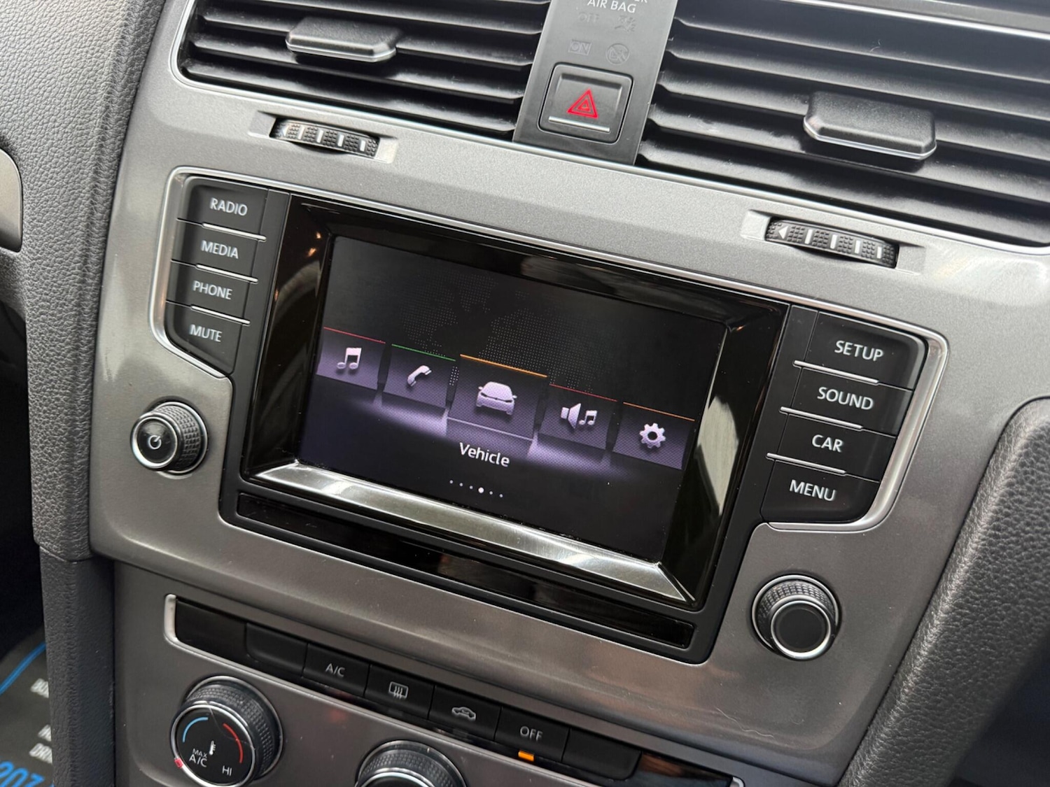 Used Volkswagen Golf 2014 for sale - 77305355: Photo 50