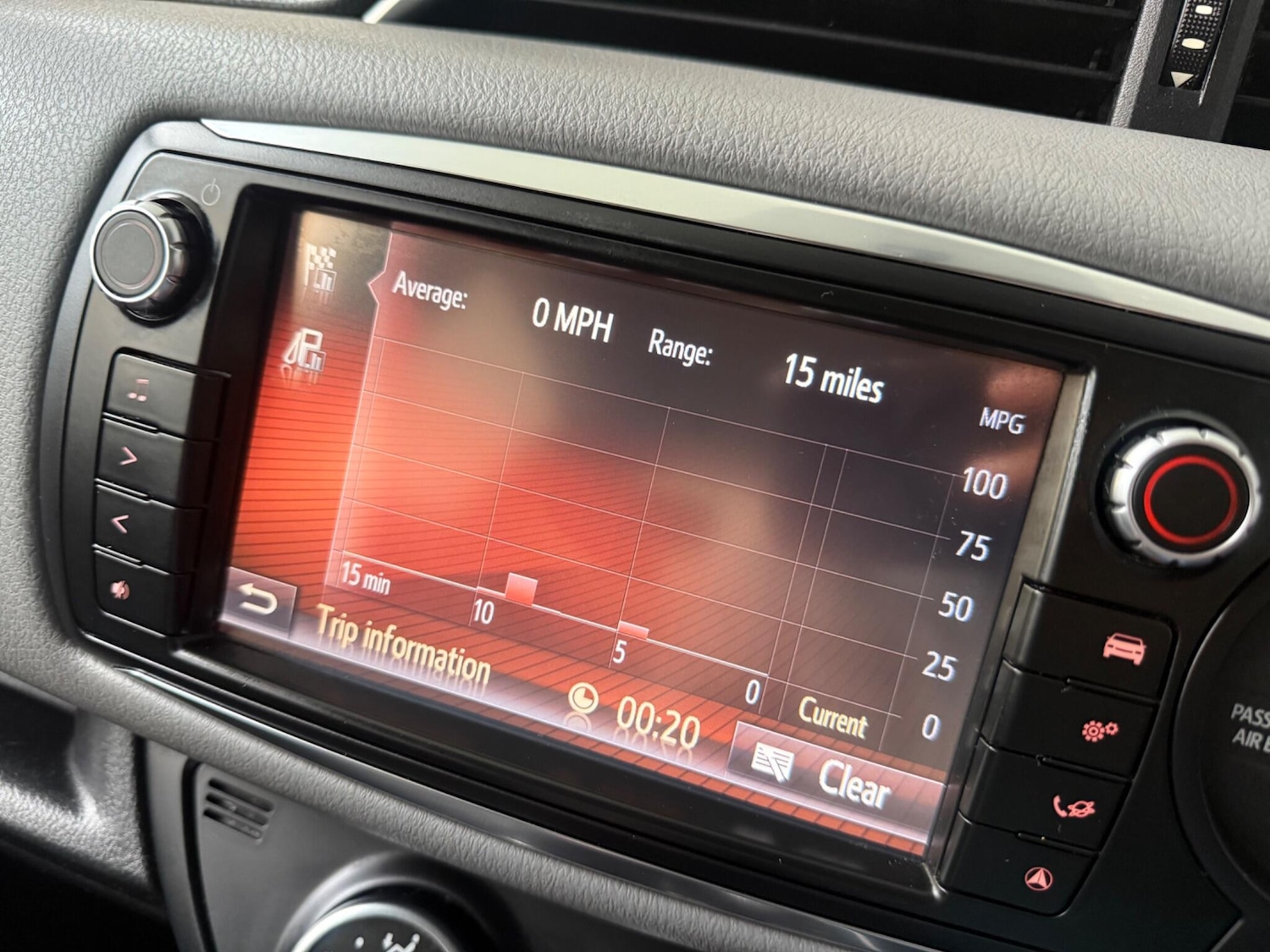 Used Toyota Yaris 2015 for sale - 76866203: Photo 45