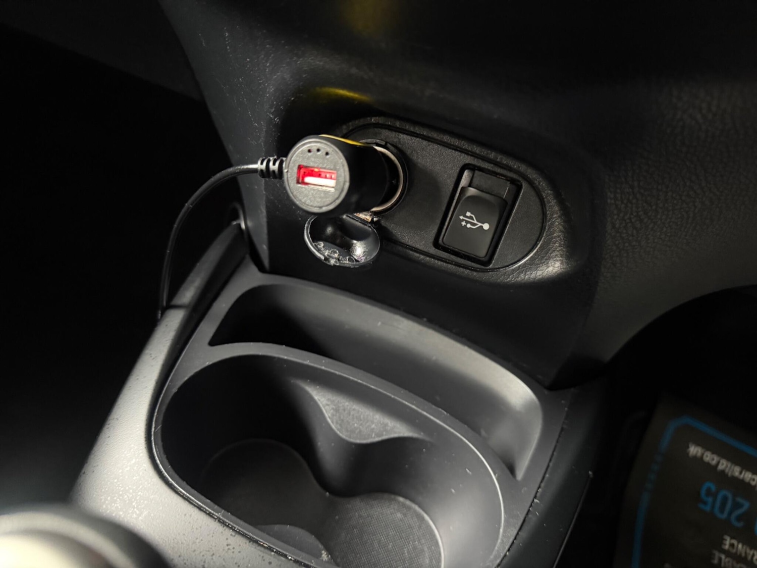 Used Toyota Yaris 2015 for sale - 76866203: Photo 52