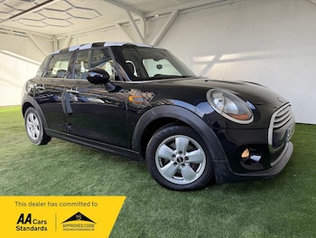 2015 (64) - 1.5 Cooper D 5dr