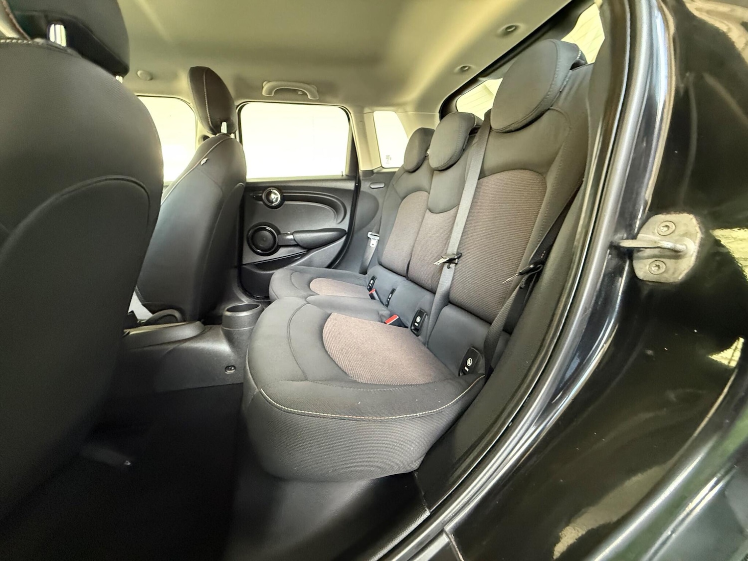 Used MINI Hatch 2015 for sale - 76839564: Photo 23