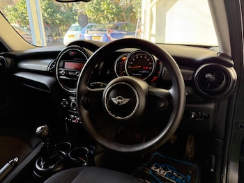 Used MINI Hatch 2015 for sale - 76839564: Photo