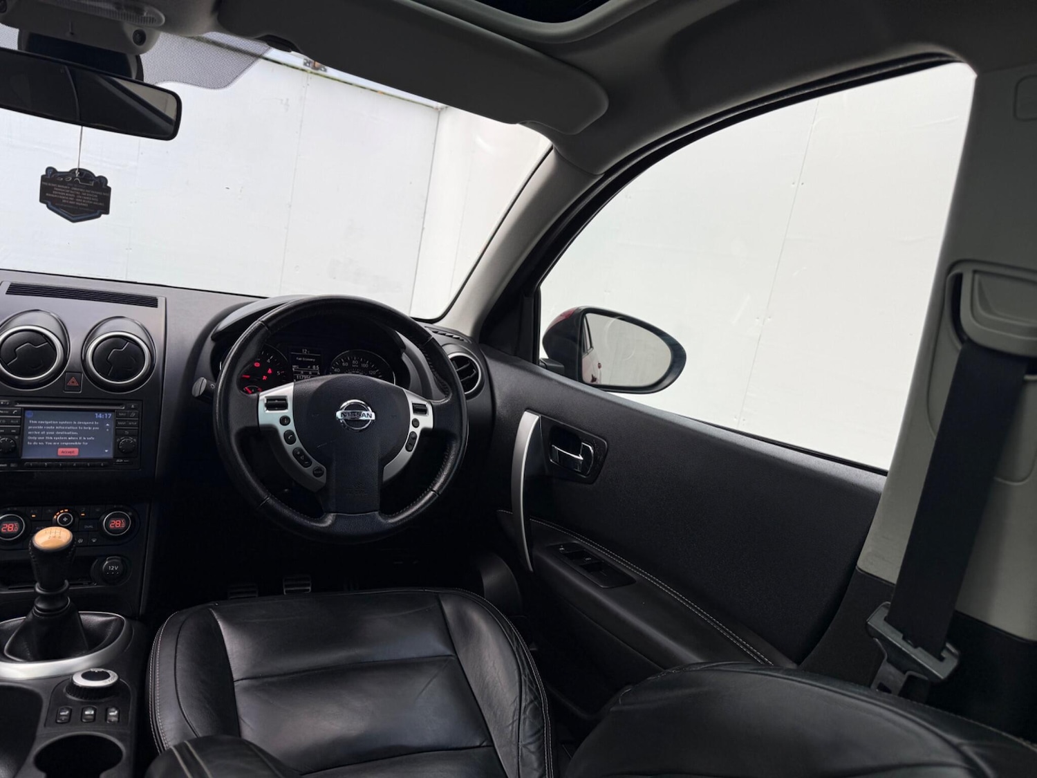 Used Nissan Qashqai 2011 for sale - 76398022: Photo 39