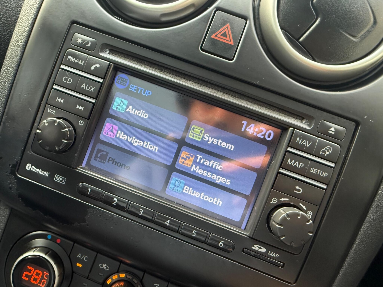 Used Nissan Qashqai 2011 for sale - 76398022: Photo 51