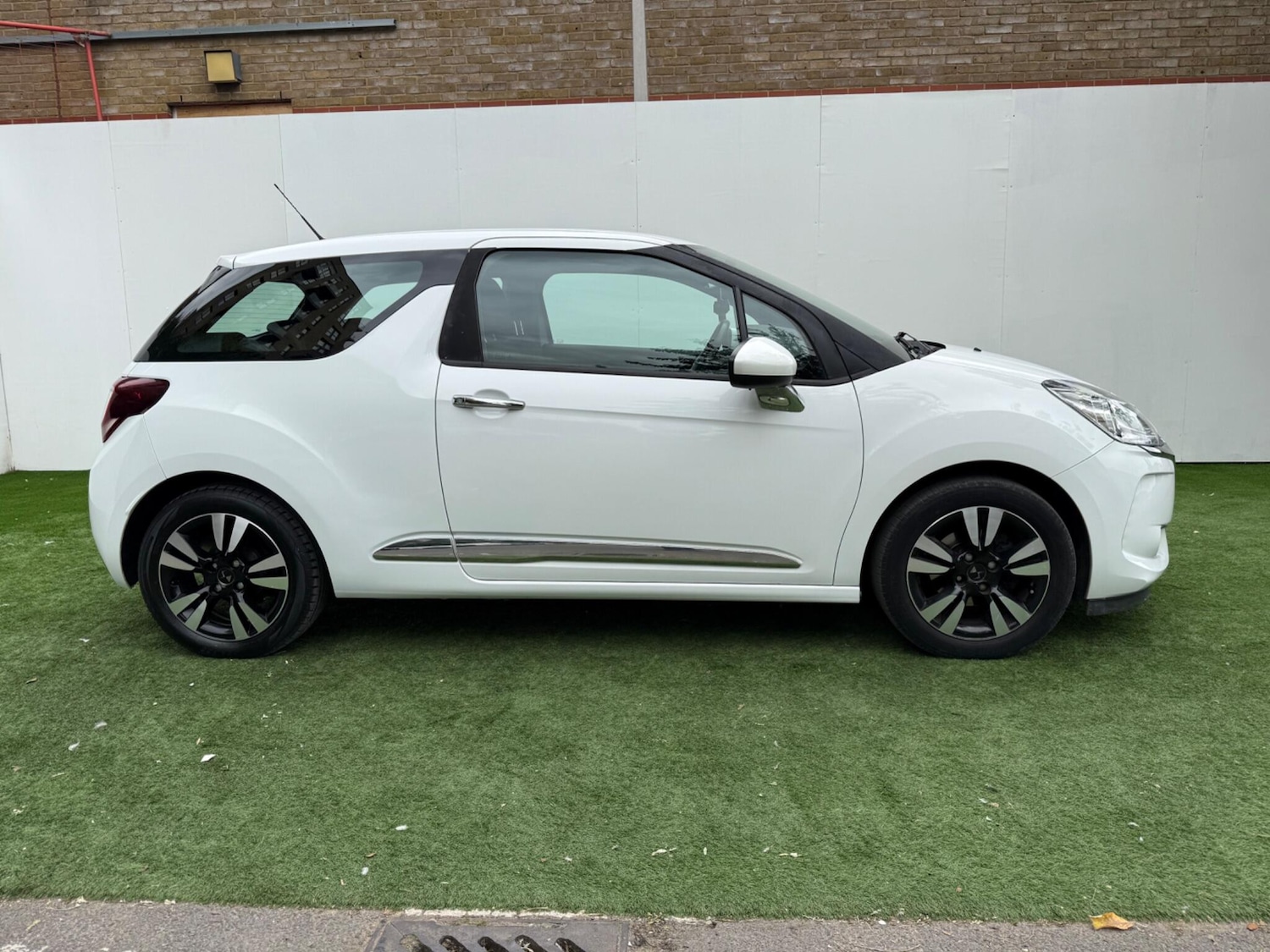 Used DS Automobiles DS 3 2016 for sale - 76099003: Photo 5