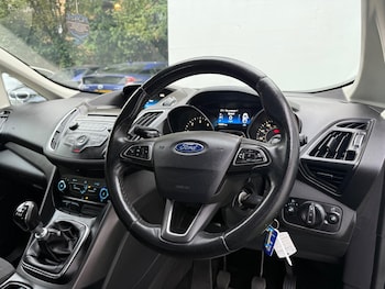 Used Ford Grand C-Max 2017 for sale - 76121572: Photo