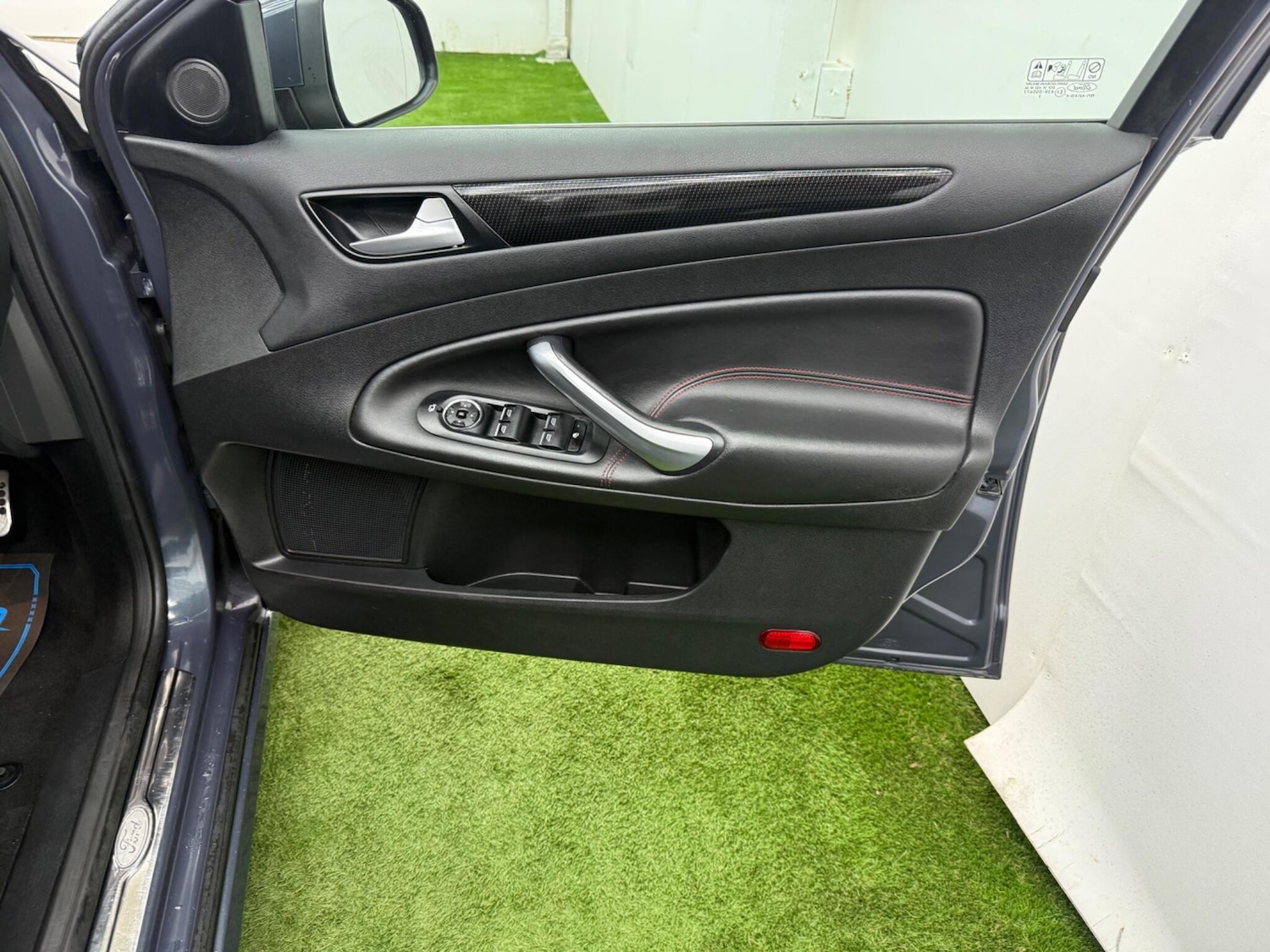 Used Ford Mondeo 2012 for sale - 77314940: Photo 17