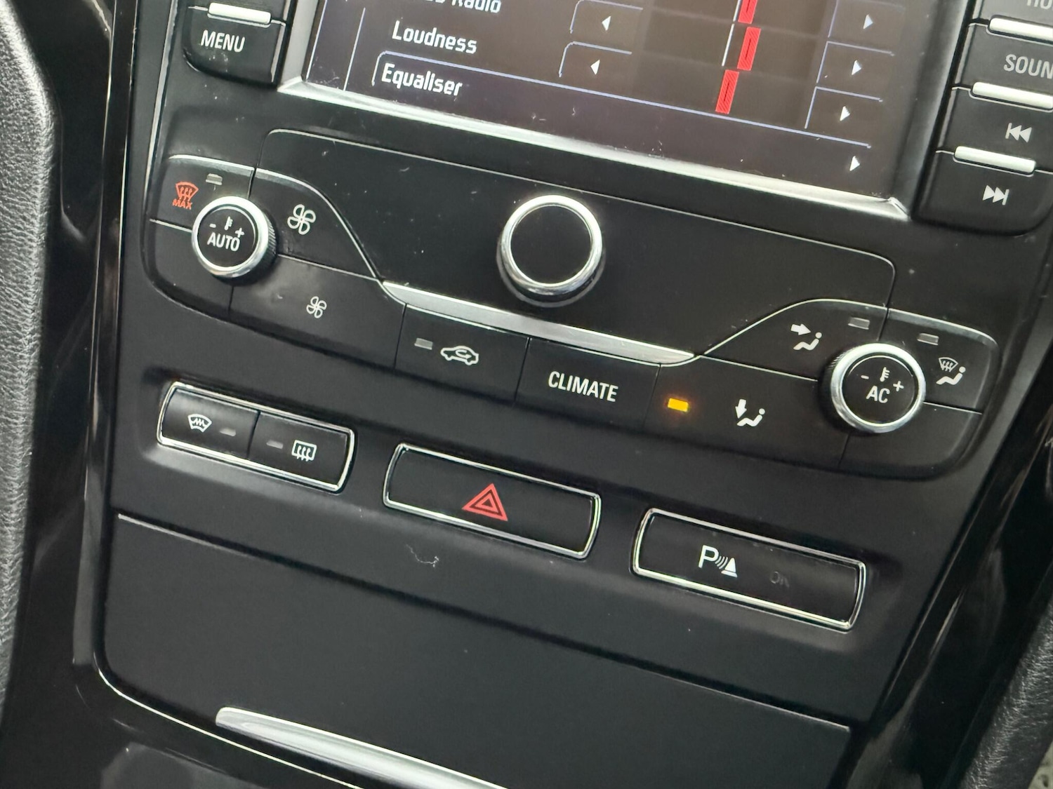 Used Ford Mondeo 2012 for sale - 77314940: Photo 54