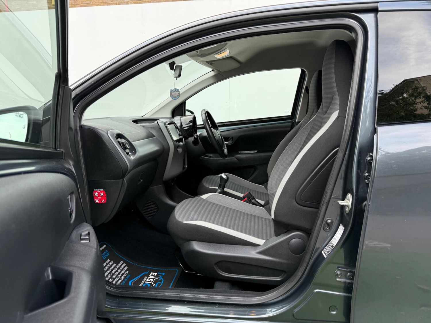 Used Toyota AYGO 2019 for sale - 76484323: Photo 25