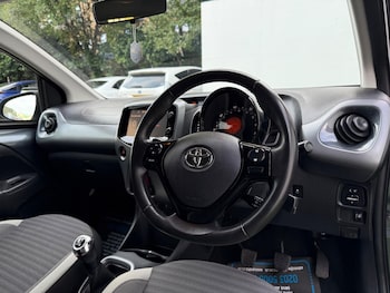 Used Toyota AYGO 2019 for sale - 76484323: Photo