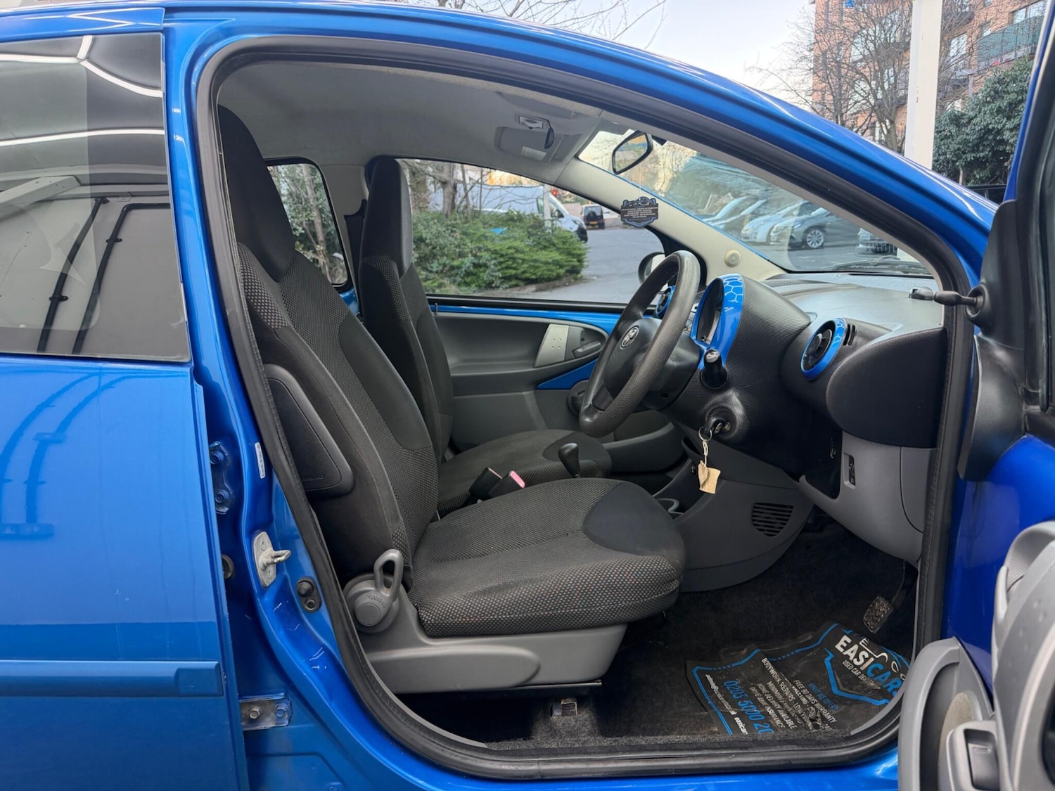 Used Toyota AYGO 2009 for sale - 77892859: Photo 13