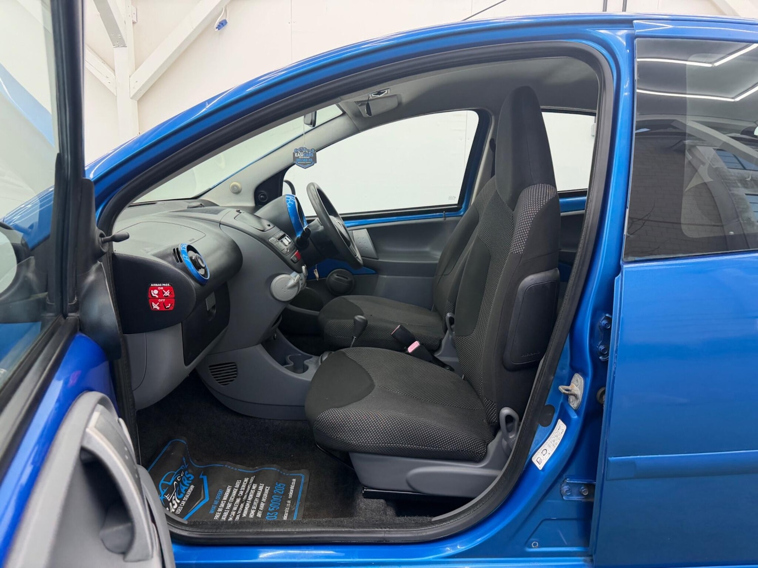 Used Toyota AYGO 2009 for sale - 77892859: Photo 24