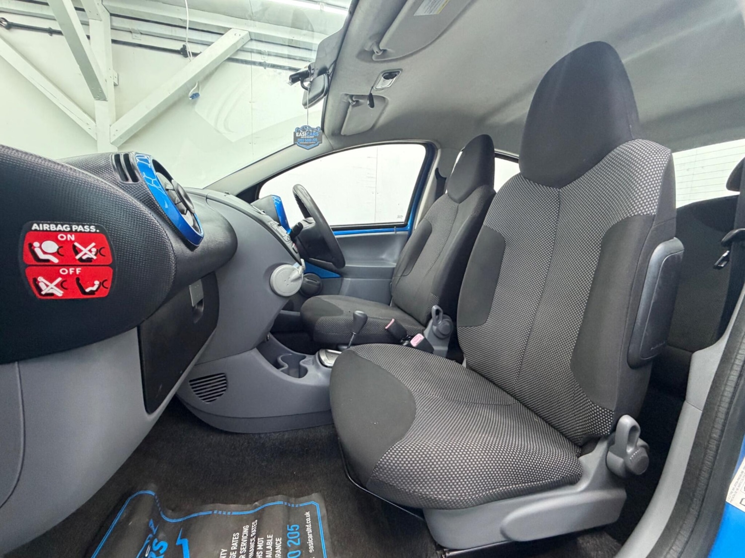 Used Toyota AYGO 2009 for sale - 77892859: Photo 25