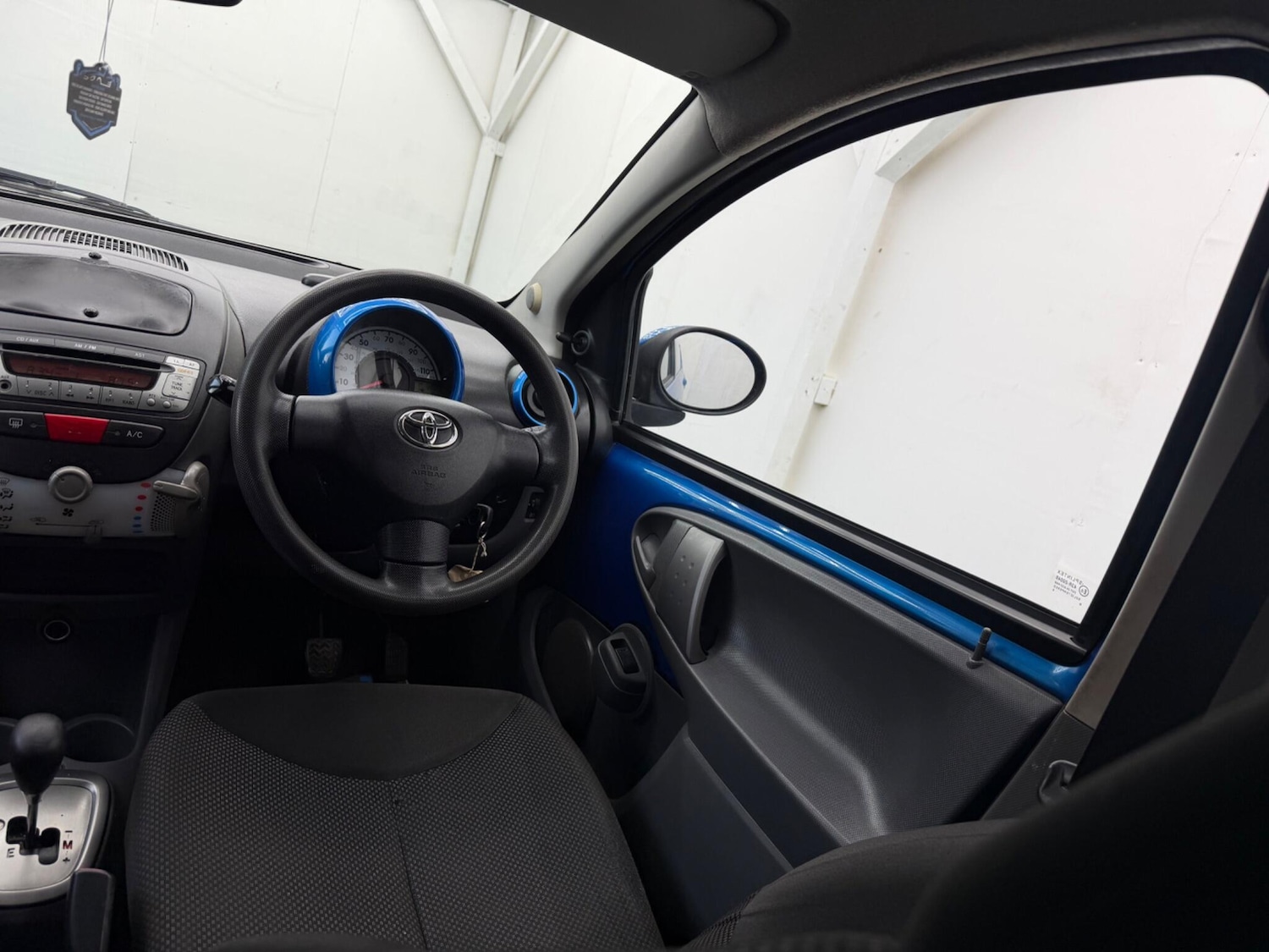 Used Toyota AYGO 2009 for sale - 77892859: Photo 36