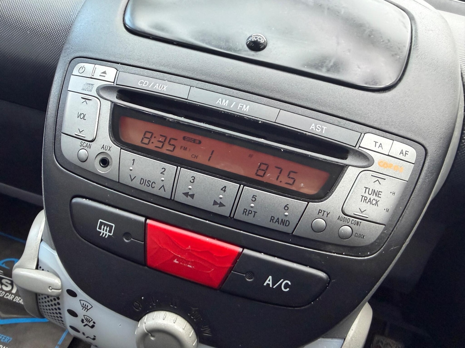 Used Toyota AYGO 2009 for sale - 77892859: Photo 40