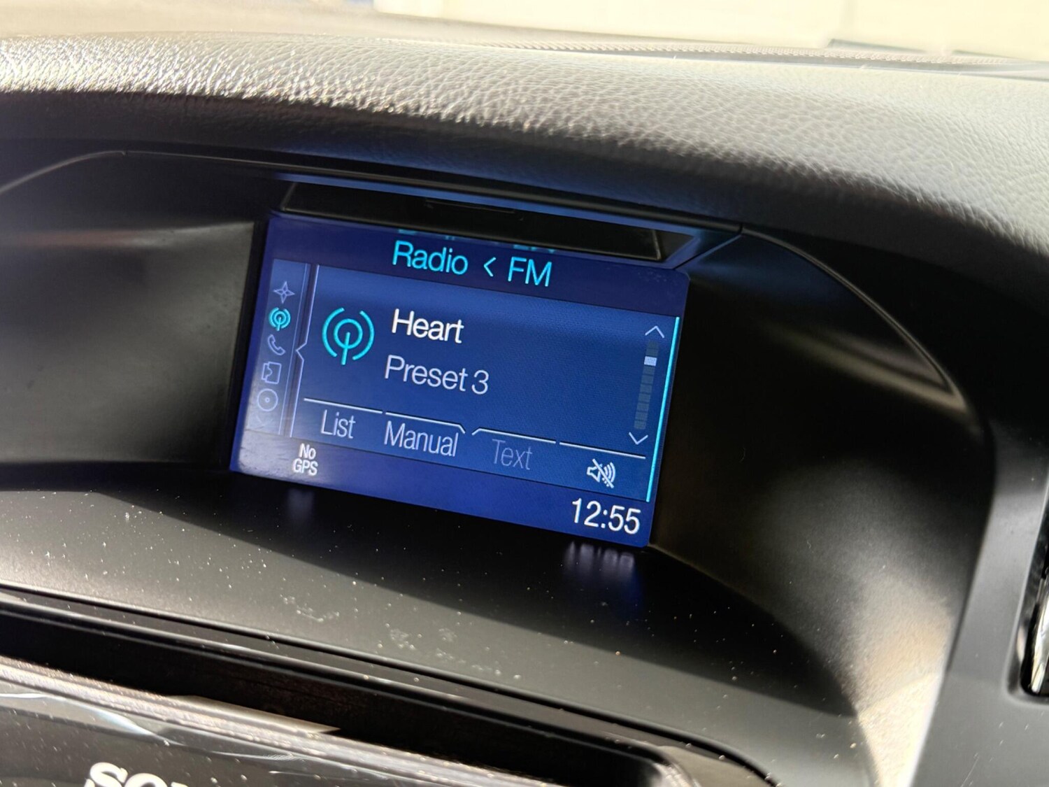 Used Ford Focus for sale - 77737425: Photo 44