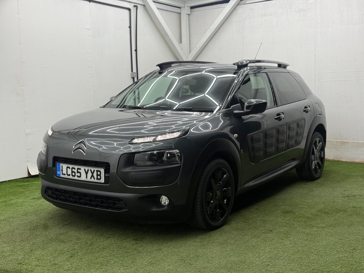 Used Citroen C4 Cactus for sale - 77909536: Photo 11