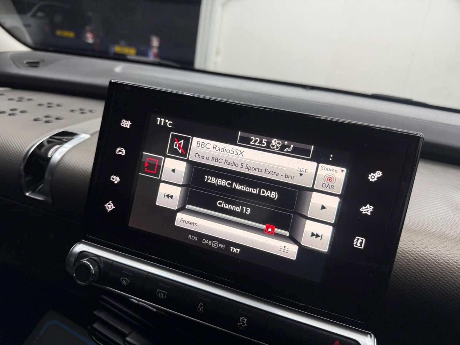 Used Citroen C4 Cactus for sale - 77909536: Photo 45