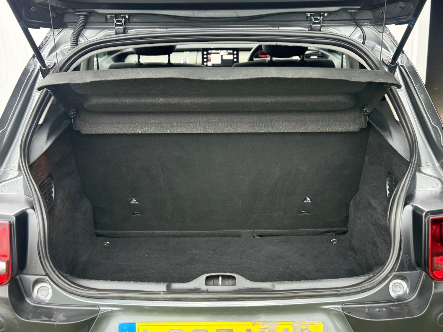 Used Citroen C4 Cactus for sale - 77909536: Photo 8