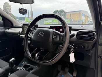 Used Citroen C4 Cactus 2017 for sale - 75103612: Photo