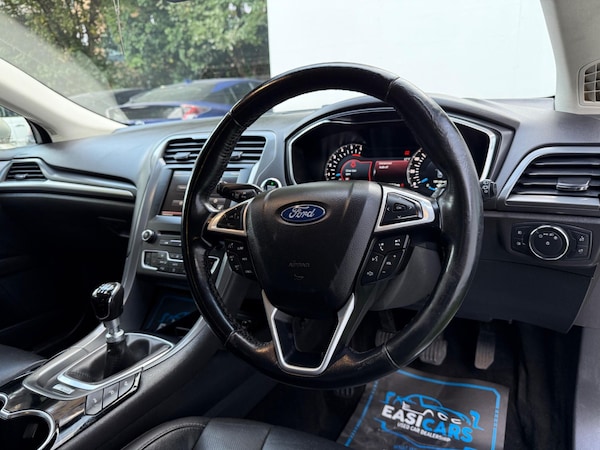 Used Ford Mondeo 2016 for sale - 75609835: Photo 2