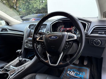 Used Ford Mondeo 2016 for sale - 75609835: Photo