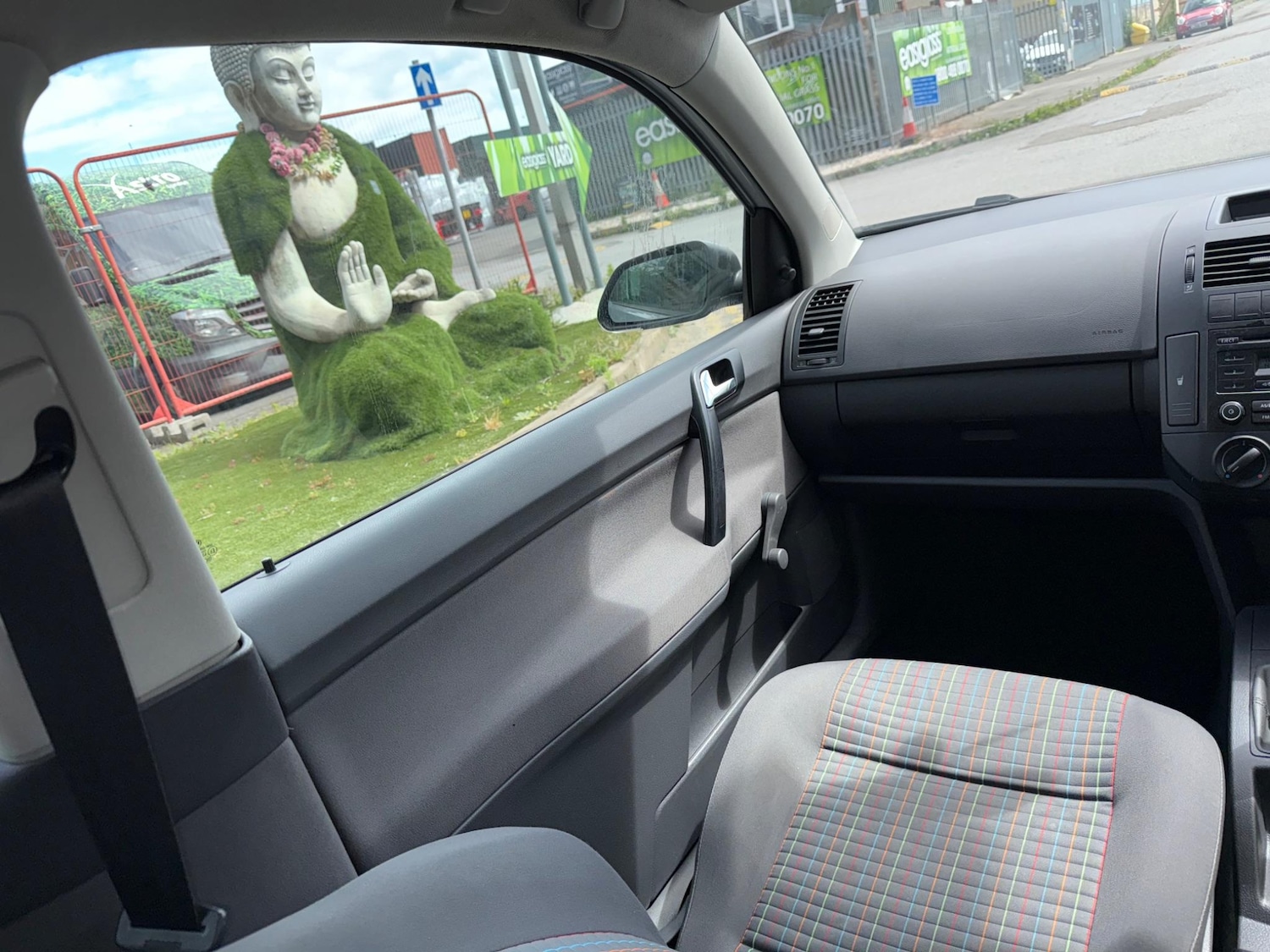 Vehicle 29