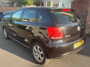 Used Volkswagen Polo 2011 for sale - 79169714: Photo