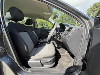 Used Volkswagen Polo 2011 for sale - 78987986: Photo