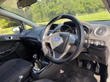 Used Ford Fiesta 2013 for sale - 78911209: Photo