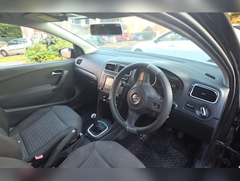 Used Volkswagen Polo 2010 for sale - 79269082: Photo