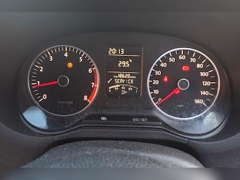 Used Volkswagen Polo 2010 for sale - 79269082: Photo
