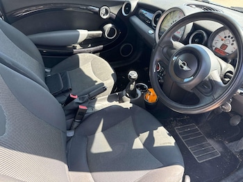 Used MINI Hatch 2011 for sale - 79425412: Photo