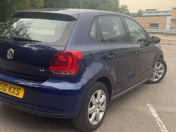 Used Volkswagen Polo 2010 for sale - 79440615: Photo