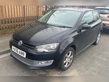 Used Volkswagen Polo 2010 for sale - 79336624: Photo