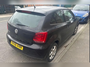 Used Volkswagen Polo 2010 for sale - 79336624: Photo