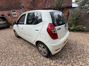 Used Hyundai i10 2012 for sale - 79132129: Photo