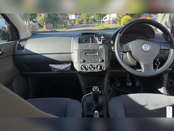 Used Volkswagen Polo 2009 for sale - 78910924: Photo