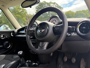 Used MINI Hatch 2012 for sale - 78911000: Photo