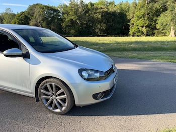 Used Volkswagen Golf 2010 for sale - 79181363: Photo