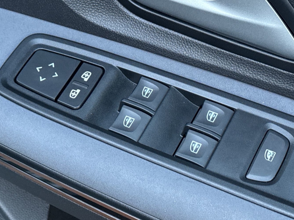 Used Dacia Sandero Stepway 2024 for sale - 76799026: Photo 25