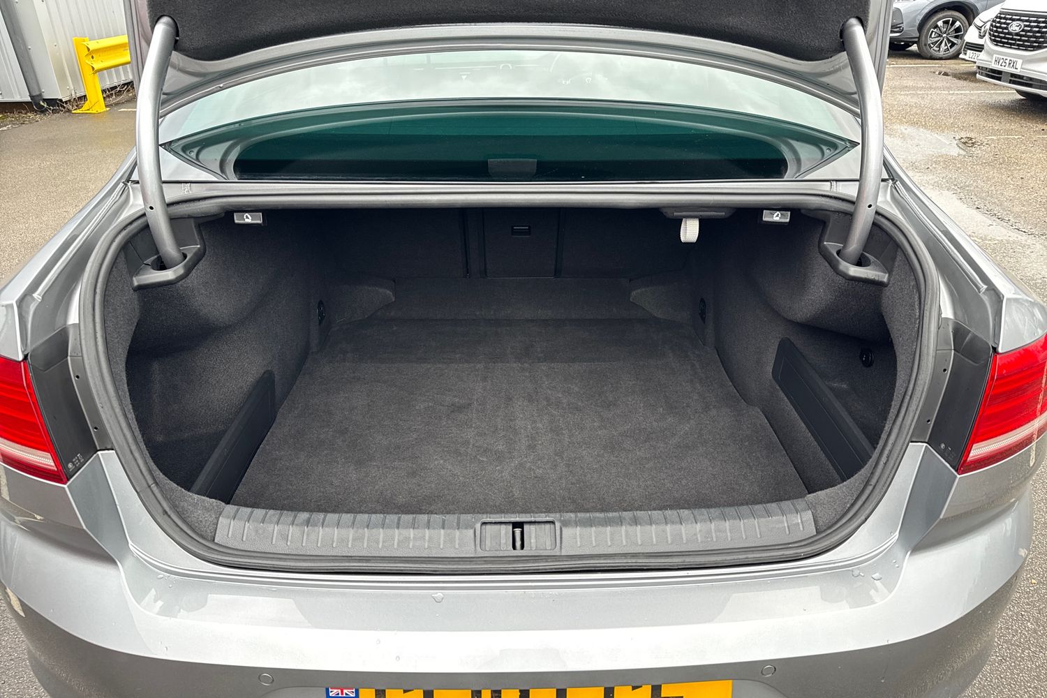 Used Volkswagen Passat 2018 for sale - 76547601: Photo 15