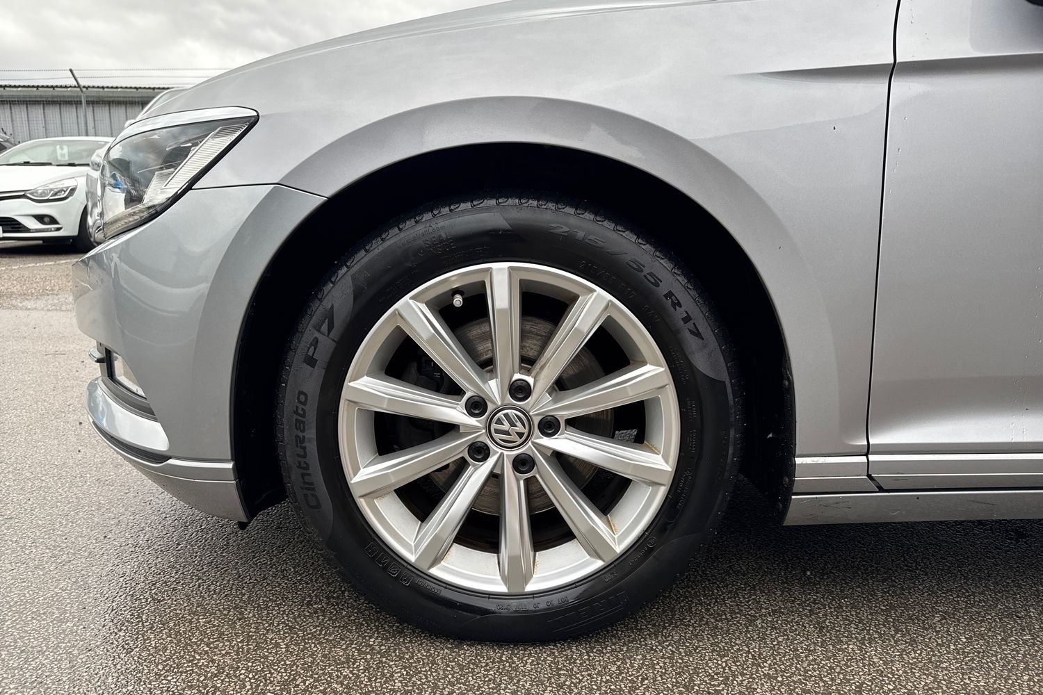 Used Volkswagen Passat 2018 for sale - 76547601: Photo 16