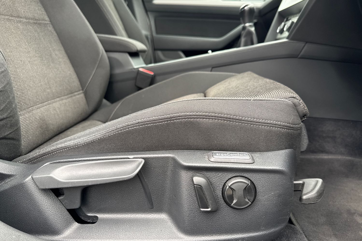 Used Volkswagen Passat 2018 for sale - 76547601: Photo 25