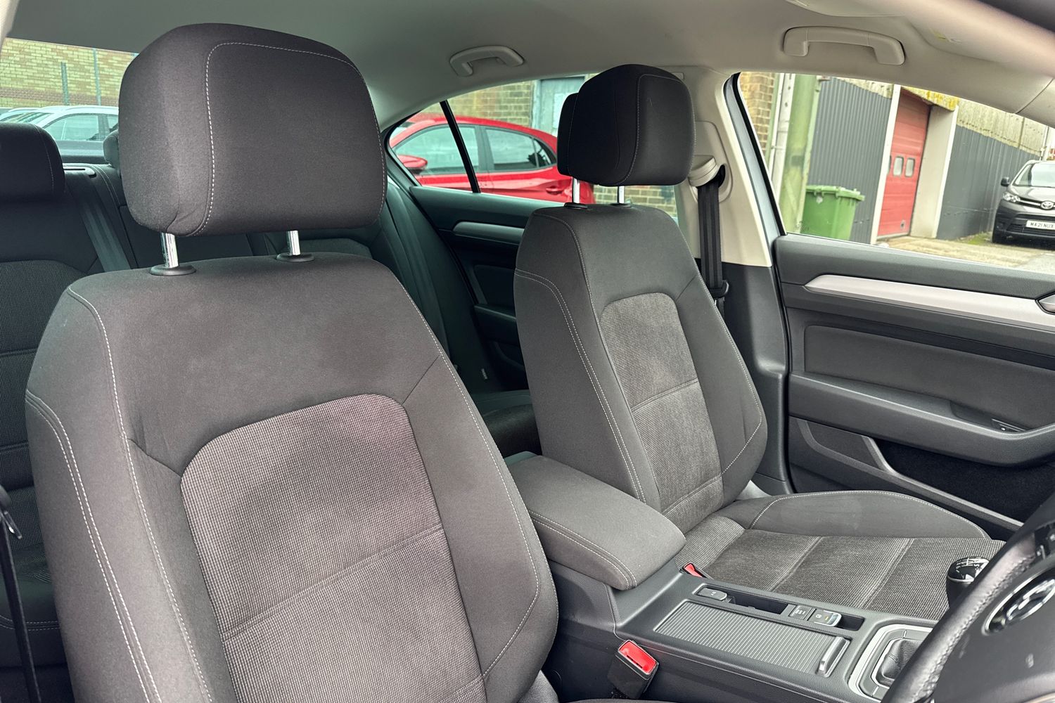 Used Volkswagen Passat 2018 for sale - 76547601: Photo 43