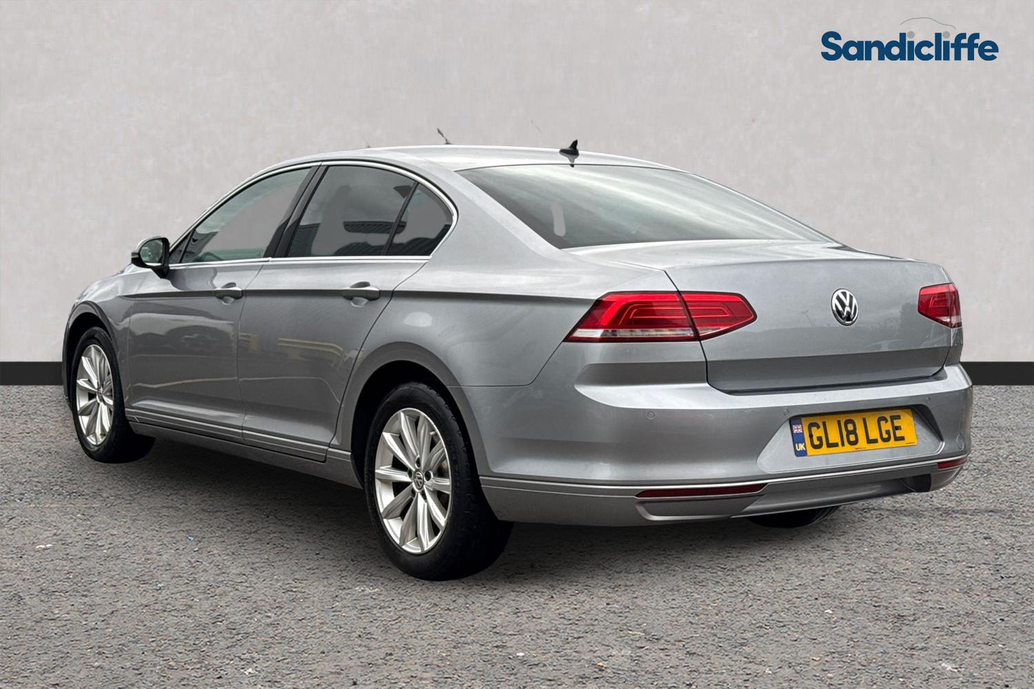 Used Volkswagen Passat 2018 for sale - 76547601: Photo 6