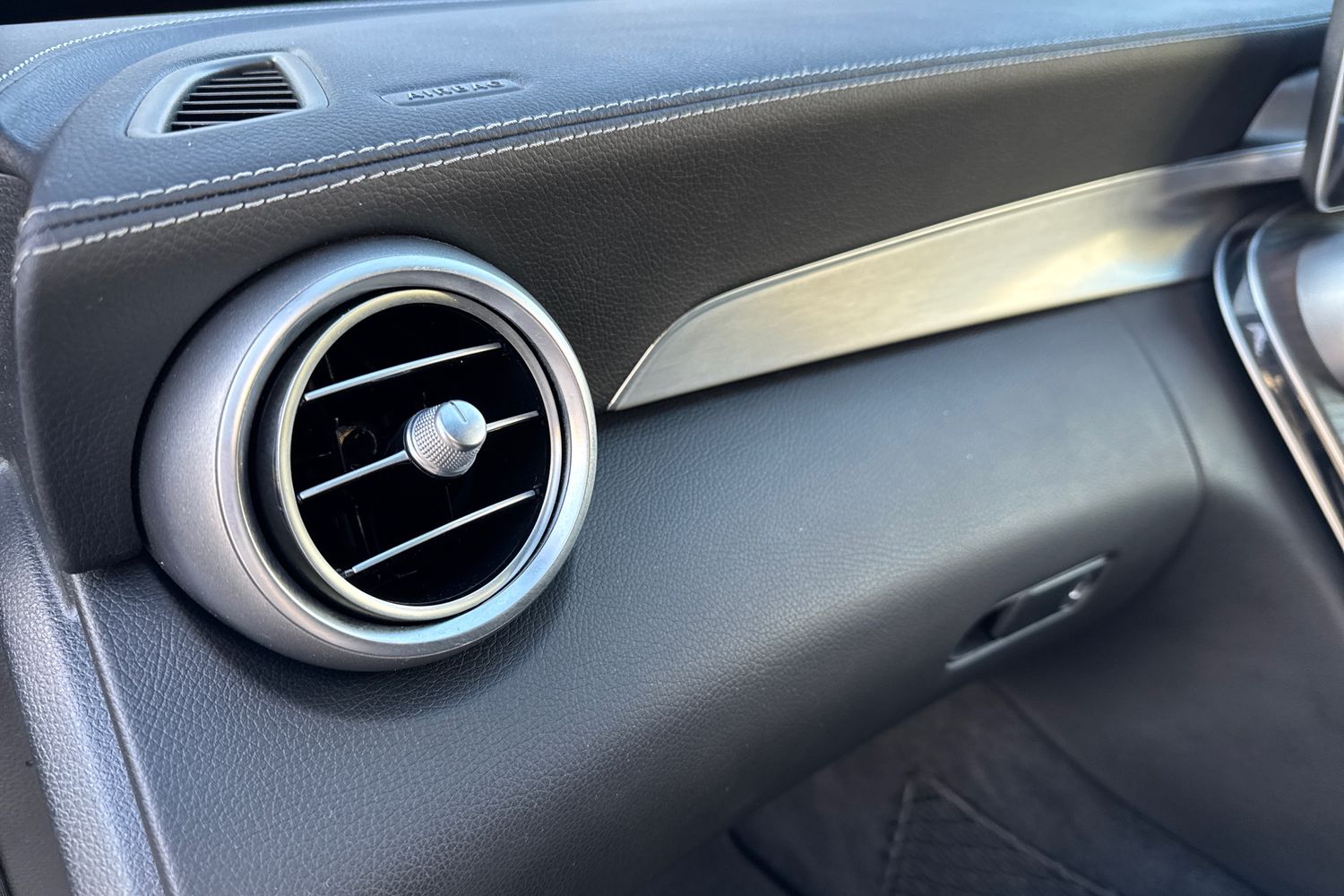 Used Mercedes-Benz C Class 2019 for sale - 77055047: Photo 30