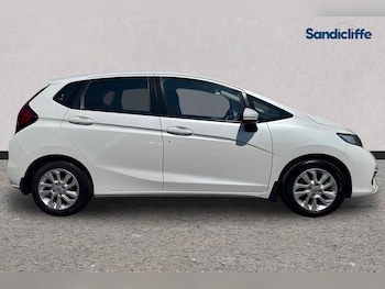 Used Honda Jazz 2018 for sale - 79430477: Photo