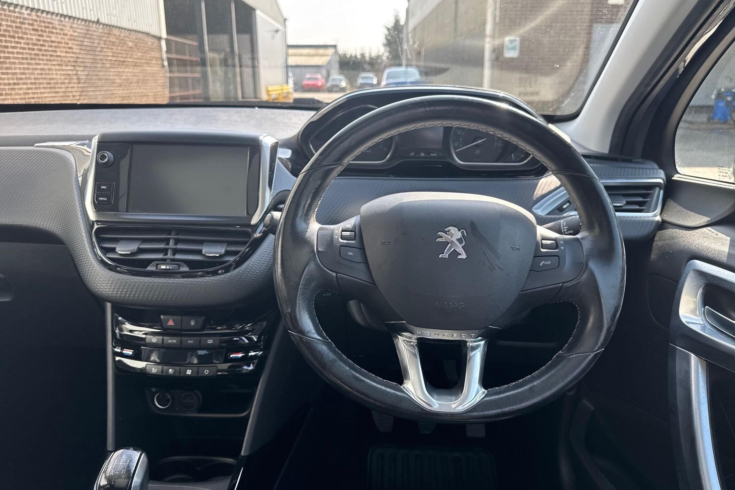 Used Peugeot 2008 2019 for sale - 78197905: Photo 12