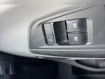 Used Maxus Deliver 9 2024 for sale - 77831550: Photo